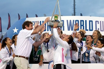Hockey sobre césped: LAS LEONCITAS SE CONSAGRARON CAMPEONAS DEL MUNDO AL VENCER A HOLANDA EN EL MUNDIAL JUNIOR CHILE 2016