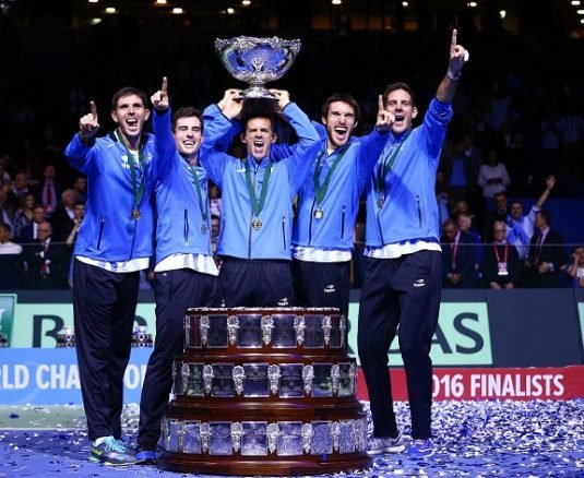 Tennis - Croatia v Argentina - Davis Cup Final - Arena Zagreb, Croatia - 27/11/16 Argentina's Leonardo Mayer, Guido Pella, Federico Delbonis, Juan Martin del Potro and Daniel Orsanic react during the victory ceremony.      REUTERS/Antonio Bronic