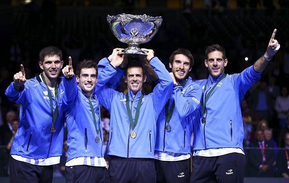 Tennis - Croatia v Argentina - Davis Cup Final - Arena Zagreb, Croatia - 27/11/16 Argentina's Federico Delbonis, Guido Pella, Daniel Orsanic, Leonardo Mayer and Juan Martin del Potro react during the victory ceremony.      REUTERS/Antonio Bronic
