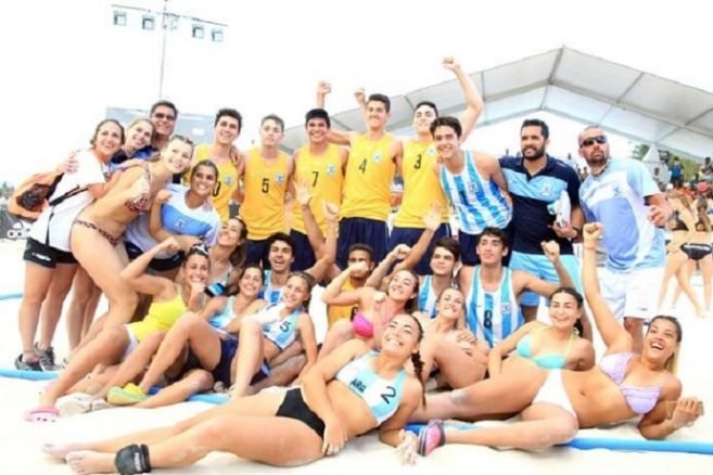 Beach Handball: PRIMERAS MEDALLAS PARA ARGENTINA EN LA HISTORIA DE LOS MUNDIALES DE HANDBALL