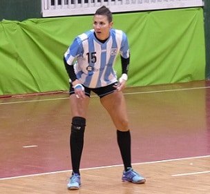 Handball femenino: ANTONELA MENA SUFRIÓ UNA DURA LESIÓN Y SE PERDERÁ EL MUNDIAL DE ALEMANIA 2017