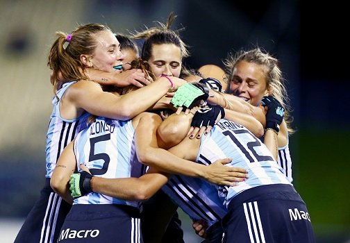 Hockey sobre césped femenino: LAS LEONAS VENCIERON A INGLATERRA EN LA SEGUNDA JORNADA DEL TORNEO