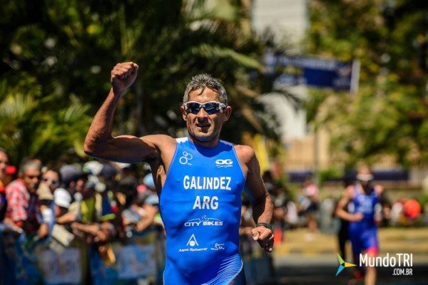 Atletismo: IRONMAN CON VICTORIA DE MATT CHRABOT Y VIGENCIA DE OSCAR GALÍNDEZ