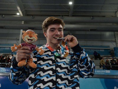 YOG BA 2018: FERNANDO ESPÍNDOLA Y SANTIAGO ESCALLIER CON MEDALLAS EN GIMNASIA