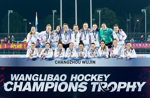 Hockey sobre césped femenino: CON UNA GOLEADA, LAS LEONAS SE QUEDARON CON EL BRONCE