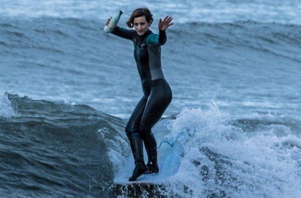 Surf: «VOLVÍ A SENTIR LA NECESIDAD DE METERME FRENTE AL MAR» AFIRMÓ AGOSTINA PELLIZZARI