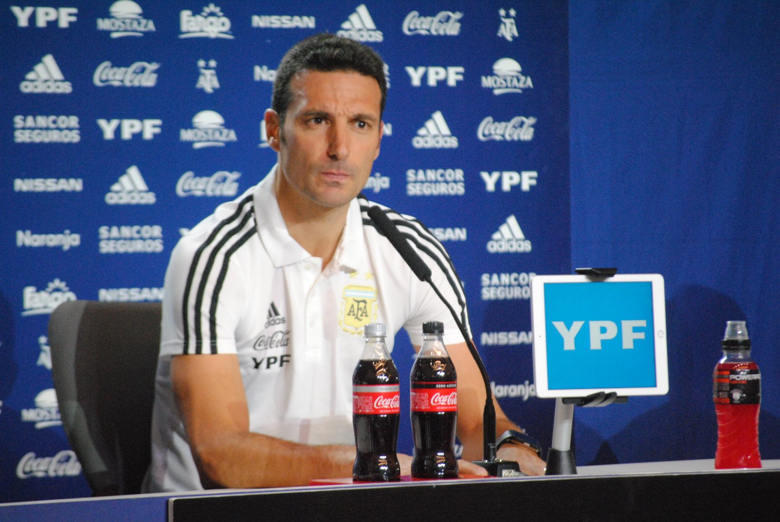 Fútbol: SCALONI CONFIRMA EL EQUIPO QUE ENFRENTARÁ A VENEZUELA