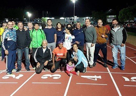 Atletismo: VILLA DOMÍNICO TIENE SU PISTA SINTÉTICA
