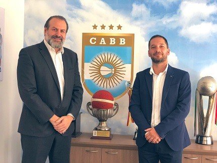 Básquet femenino: LEONARDO COSTA ES EL NUEVO ENTRENADOR DE LAS GIGANTES