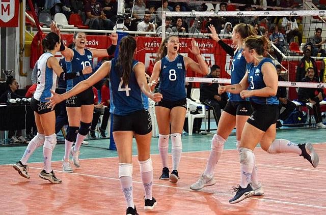 Voley: LOS SELECCIONADOS NACIONALES COMENZARON SUS ACTIVIDADES EN EL CENARD