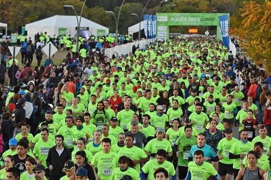 Atletismo: LUIS MOLINA Y ROSA GODOY TRIUNFARON EN LA 3º EDICIÓN DEL BUENOS AIRES CORRE