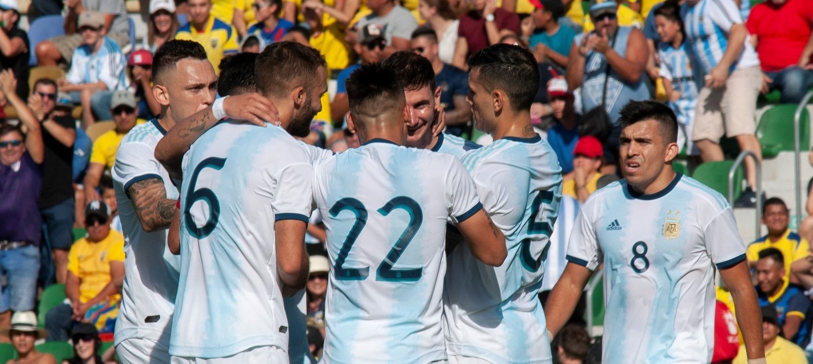 Fútbol masculino: ARGENTINA RECUPERA SENSACIONES GOLEANDO A ECUADOR