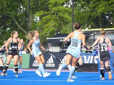 Hockey césped femenino: ARGENTINA Y ALEMANIA IGUALARON EN EL SEGUNDO PARTIDO DE LA SERIE