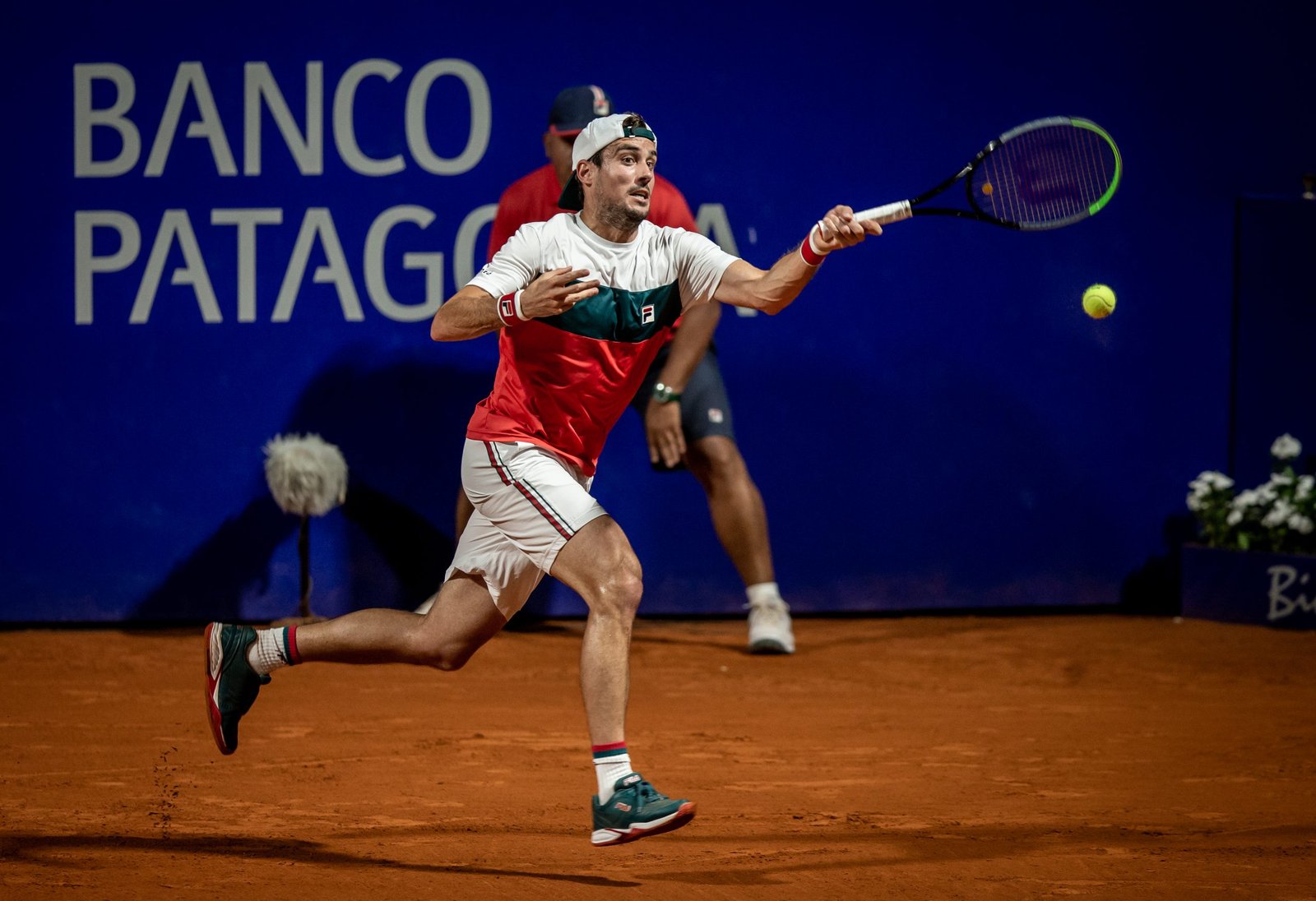 Tenis: PELLA LOGRA UNA MARATÓNICA VICTORIA