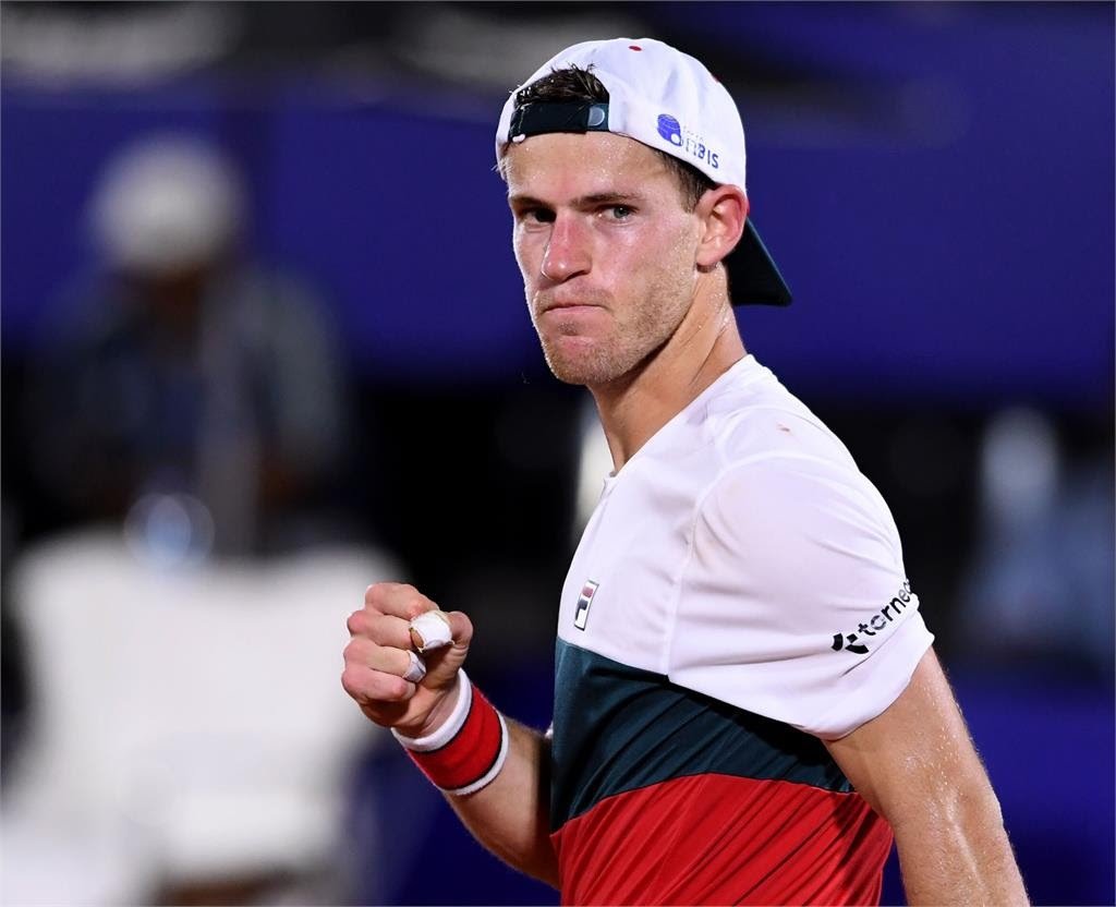 Tenis: LONDERO Y SCHWARTZMAN AVANZAN CON SOLVENCIA