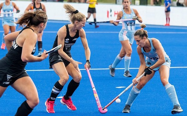 Hockey césped femenino: LAS LEONAS CAYERON ANTE NUEVA ZELANDA POR FIH PRO LEAGUE