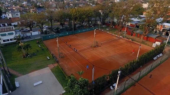Tenis: HAY 17 PROVINCIAS EN DONDE YA SE PRACTICA NUEVAMENTE