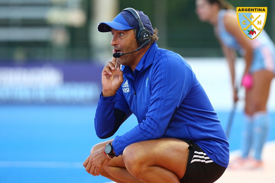 Hockey Césped femenino: «QUEREMOS DISFRUTAR EL CAMINO HACIA TOKIO 2021» SOSTUVO CARLOS RETEGUI