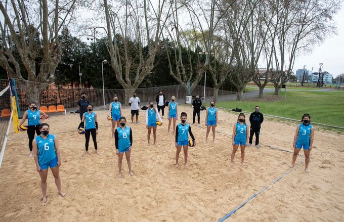 Voley femenino: LAS SELECCIÓN FEMENINA VOLVIÓ A ENTRENAR