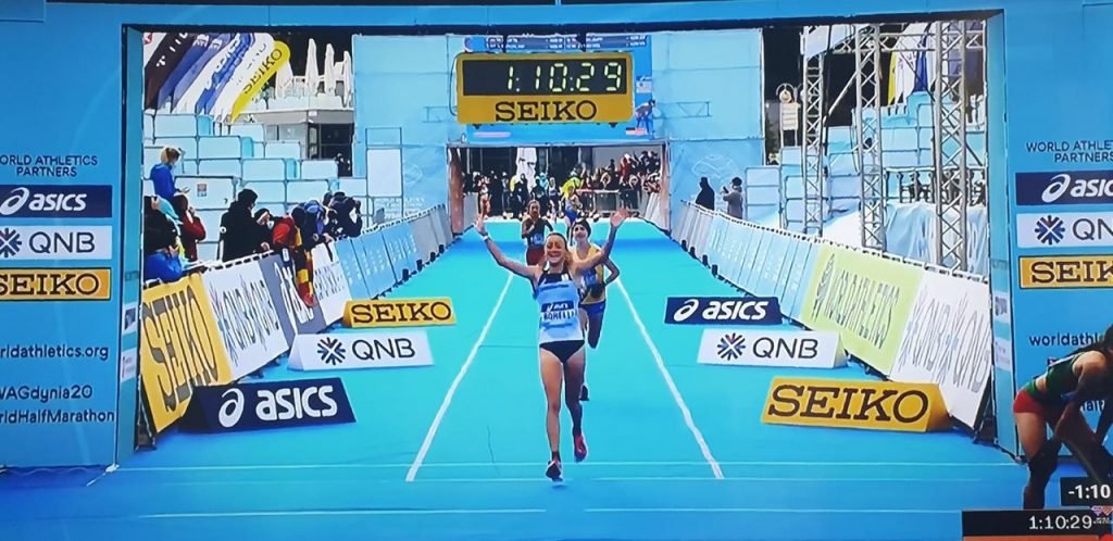Atletismo: FLORENCIA BORELLI Y UN NUEVO RECORD ARGENTINO EN EL MUNDIAL DE MEDIO MARATÓN