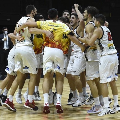 Basquet masculino: SE JUGÓ EL RECLASIFICATORIO Y LOS CUARTOS DE FINAL EN LA  LIGA NACIONAL