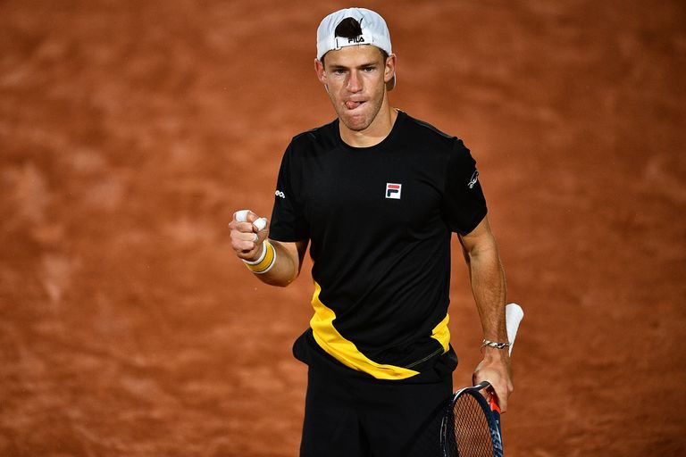 Tenis: TRIUNFOS DE SCHWARTZMAN EN SINGLES Y PODOROSKA EN DOBLES DE ROLAND GARROS > Triunfo del Peque y Nadia .