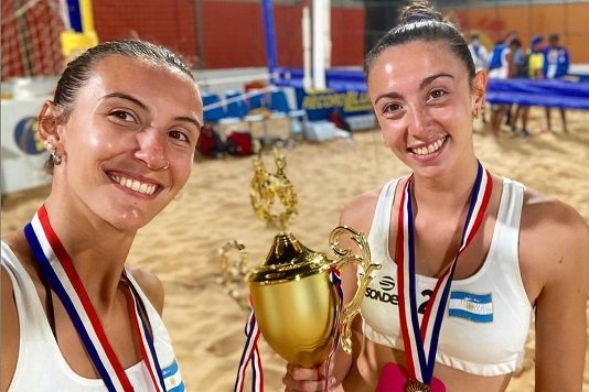 Beach voley: LAS DUPLAS AMIEVA-CAPOGROSSO Y CHURÍN-POZZO SE CLASIFICARON A LOS JUEGOS PANAMERICANOS JUNIOR COLOMBIA 2021