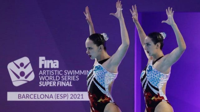 Natación Artística/Nado Sincronizado: BUENA PERFORMANCE DEL DUETO FEMENINO ARREGUI-LÓPEZ BRASESCO