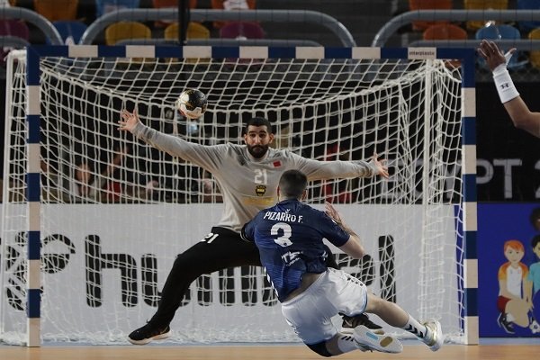 Handball masculino: LOS GLADIADORES CAYERON EN UN AMISTOSO PREPARANDO SU PARTICIPACIÓN EN TOKIO