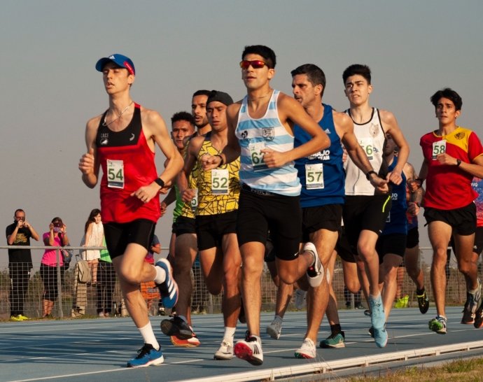 Atletismo: RESUMEN DE LA ACTIVIDAD ATLÉTICA DE LAS ULTIMAS SEMANAS EN DISTINTAS CATEGORÍAS