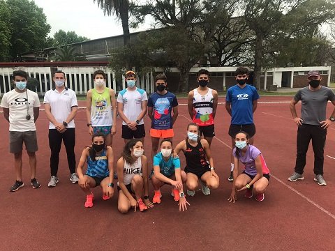 Triatlón: LOS JUVENILES VOLVIERON A LOS ENTRENAMIENTOS EN EL CENARD