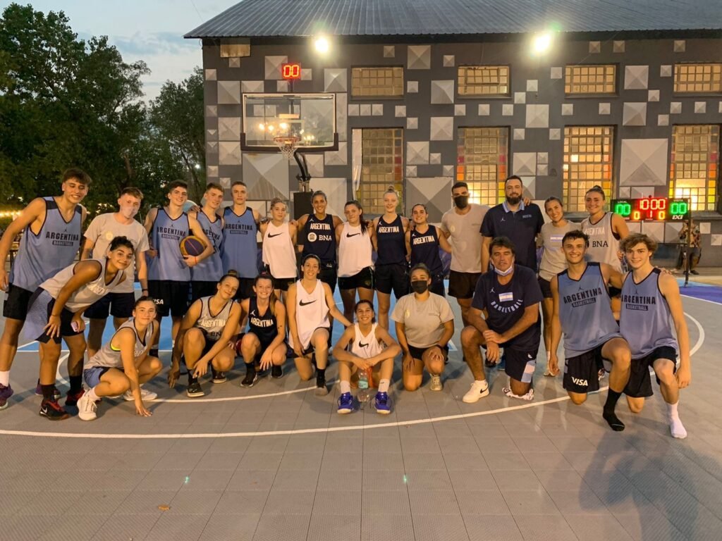 Básquet 3x3: LAS SELECCIONES FEMENINA Y MASCULINA U18 ENTRENAN DE CARA A LOS ODESUR