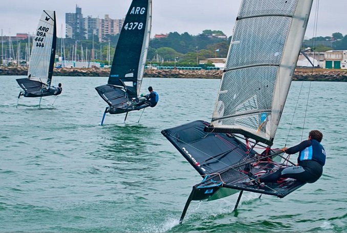 Yachting/Vela: FINALIZARON EL CAMPEONATO ARGENTINO DE MOTH Y EL CAMPEONATO DE VERANO WASZP