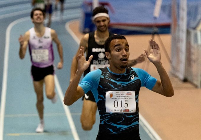 Atletismo: FEDERICO BRUNO BRILLO EN ESPAÑA Y LOGRO UN NUEVO RÉCORD