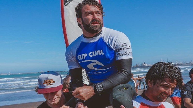 Surf:  TOMÁS LÓPEZ MORENO SE QUEDÓ CON EL TOUR ARGENTINO 2021; ORNELLA PELLIZZARI LIDERA EN DAMAS