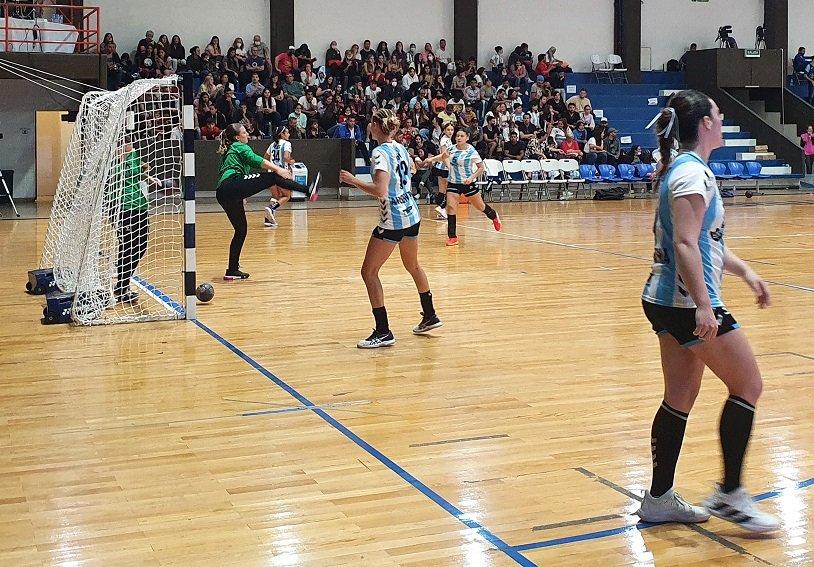 Handball femenino: LA SELECCIÓN JUNIOR NACIONAL VENCIÓ A PARAGUAY PARA QUEDARSE CON EL TÍTULO EN FORMA INVICTA