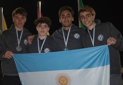 Squash: ECUADOR ES EL CAMPEÓN DEL SUDAMERICANO JUVENIL