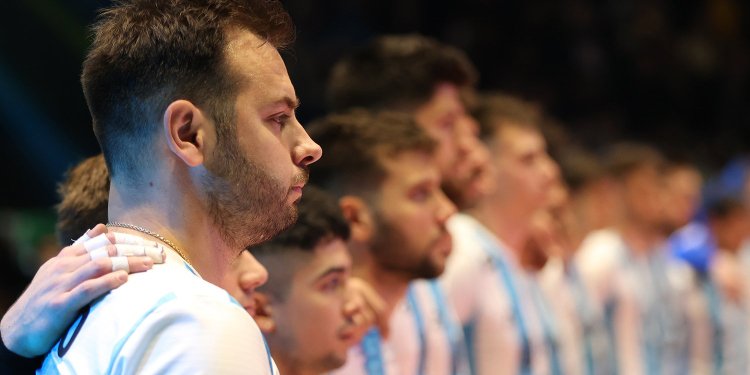 Voley masculino: LUCIANO DE CECCO SE SUMÓ A LA SELECCIÓN PARA LOS PRÓXIMOS PARTIDOS DE LA VNL