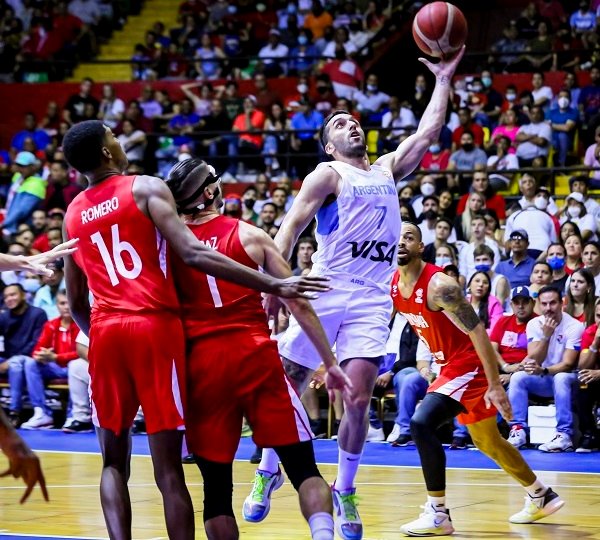 Básquet masculino: ARGENTINA LE GANÓ A PANAMÁ EN EL CLASIFICATORIO FIBA