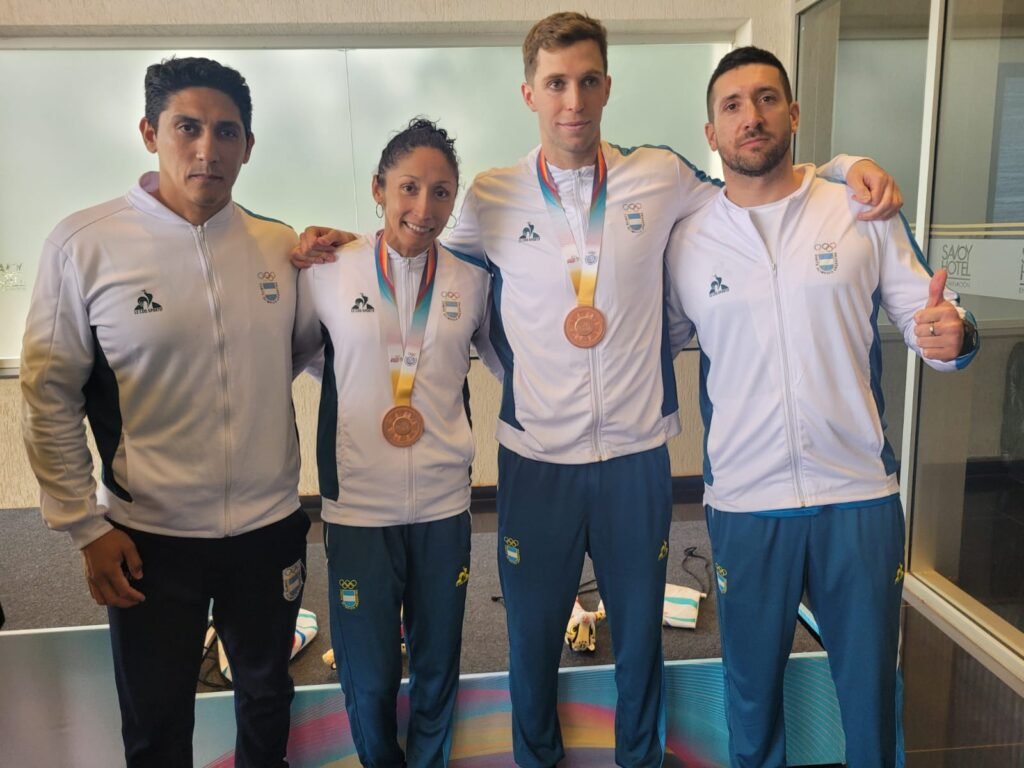 JJSS Asunción 2022: AGUAS ABIERTAS | MEDALLA DE BRONCE EN AMBAS RAMAS PARA EL EQUIPO ARGENTINO
