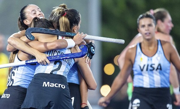 Hockey césped femeino: FIH PRO LEAGUE | LAS LEONAS VENCIERON A GRAN BRETAÑA CON COMODIDAD