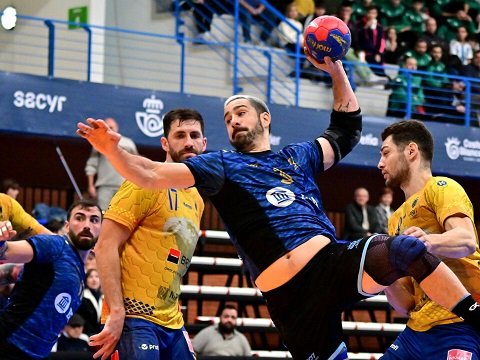 Handball masculino: ARGENTINA NO PUDO CON RUMANIA EN SU SEGUNDA PRESENTACIÓN EN EL DOMINGO BÁRCENAS