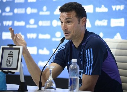 Fútbol masculino: CONFERENCIA DE PRENSA DE SCALONI EN LA PREVIA DEL FESTEJO DE ARGENTINA ANTE SU PÚBLICO