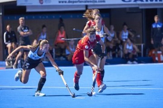 Hockey césped femenino: LAS LEONAS VENCIERON A ESPAÑA EN LOS DOS PARTIDOS DE LA GIRA EUROPEA