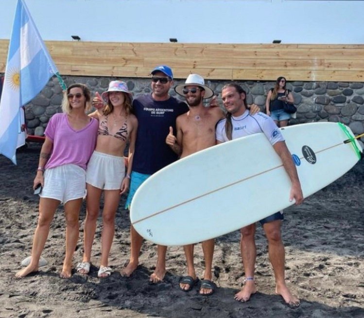 Surf: SE REALIZÓ EL CAMPEONATO MUNDIAL DE LONGBOARD EN EL SALVADOR Y MARTÍN PÉREZ OBTUVO LA CLASIFICACIÓN A LOS JUEGOS PANAMERICANOS SANTIAGO 2023