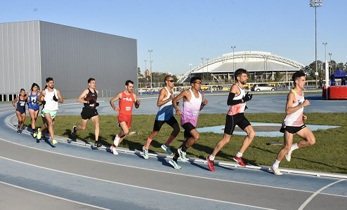 Atletismo: RODRÍGUEZ, TOLEDO Y CHRETIEN, FIGURAS EN EL DESAFÍO LA HORA/20 K