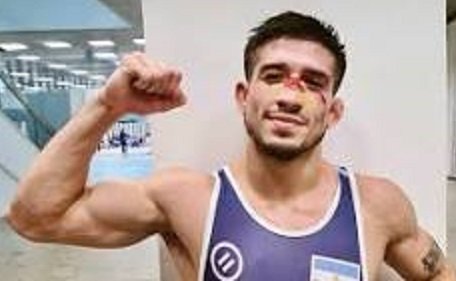 Lucha: AGUSTÍN DESTRIBATS Y CATRIEL MURIEL EN EL CAMPEONATO MUNDIAL DE SERBIA