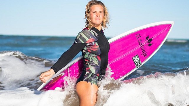 Surf: VERA JARISZ SUBCAMPEONA EN BRASIL