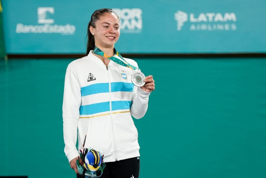 JJPP Santiago 2023: JUDO | CON LA SONRISA DE GÓMEZ EN EL PODIO, ARGENTINA SUMÓ UNA MEDALLA PLATEADA