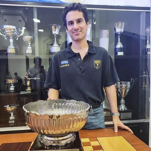 Ajedrez: FERNANDO PERALTA ES EL CAMPEÓN ARGENTINO